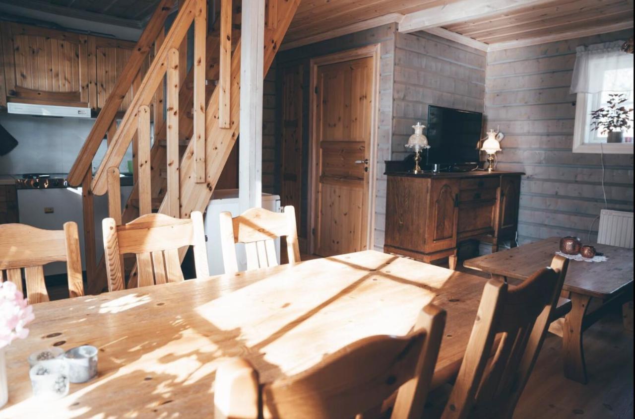 Villa Mellanstroems Stugby à Arjeplog Extérieur photo