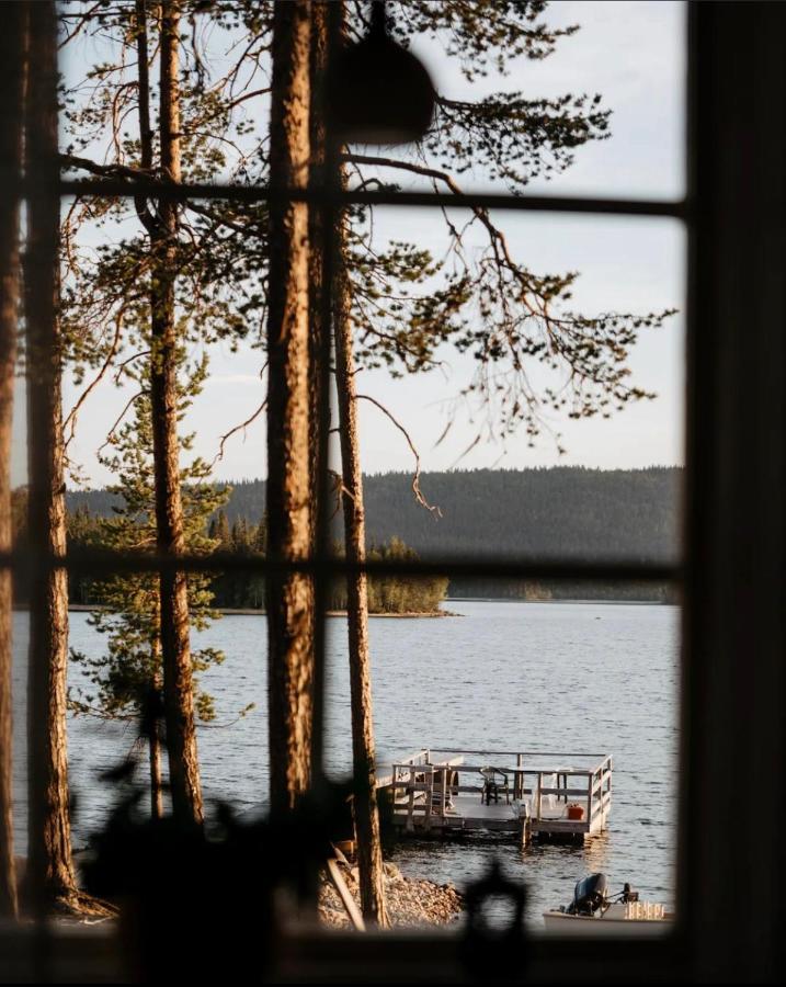 Villa Mellanstroems Stugby à Arjeplog Extérieur photo
